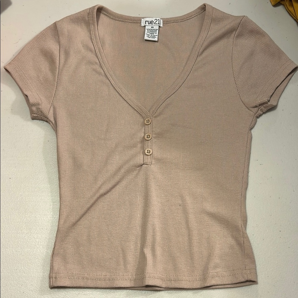 Rue21 Women's Tan Ribbed Top